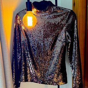 Brow Sequins Top